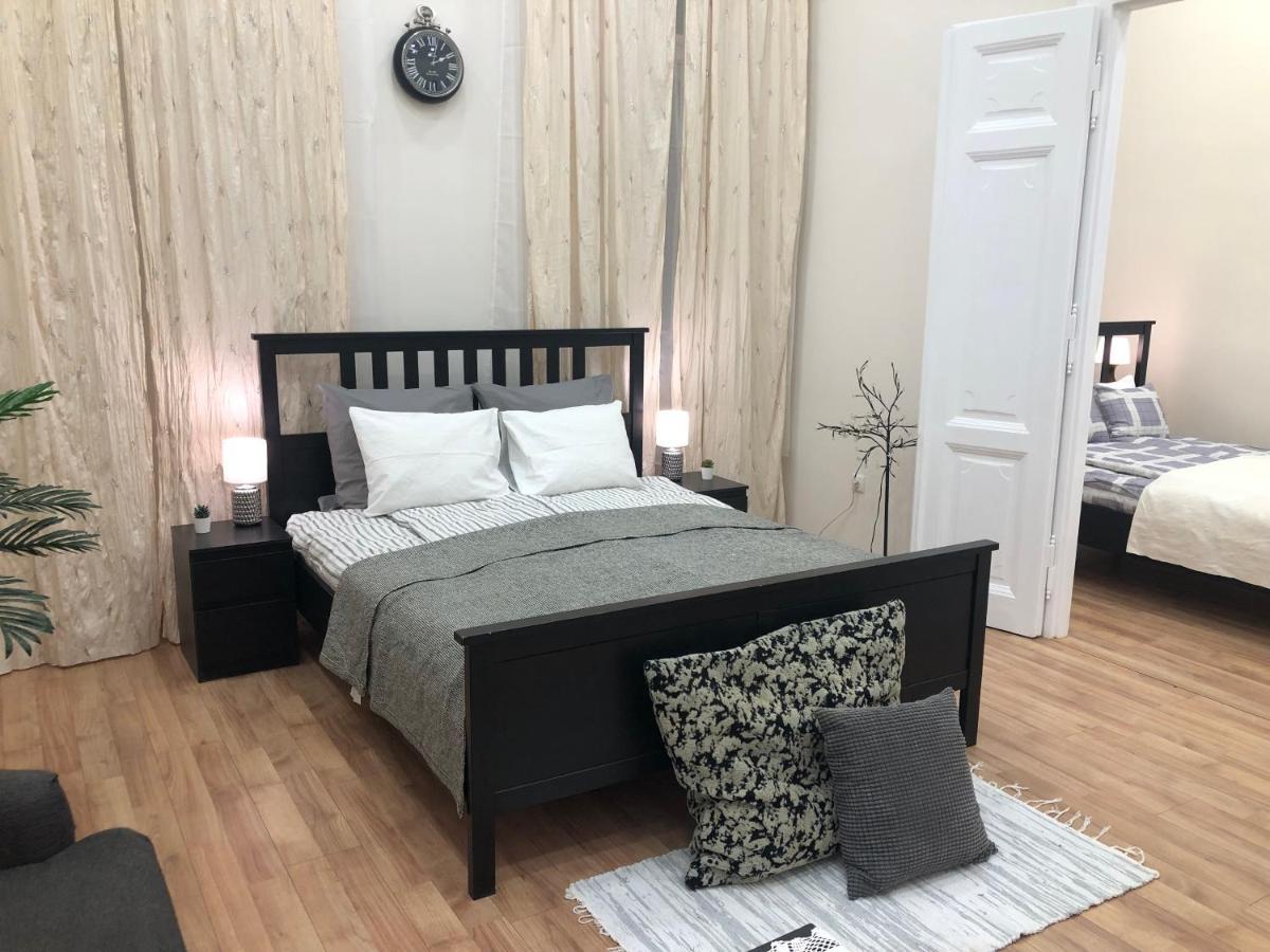 Dohany Central Apartment Budapest Luaran gambar